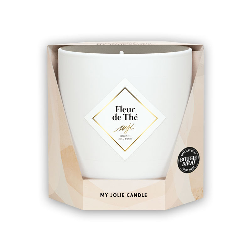 321086 My Jolie Candle Geurkaars Fleur de Thé met goudkleurige ketting met beige kraaltjes - verpakking